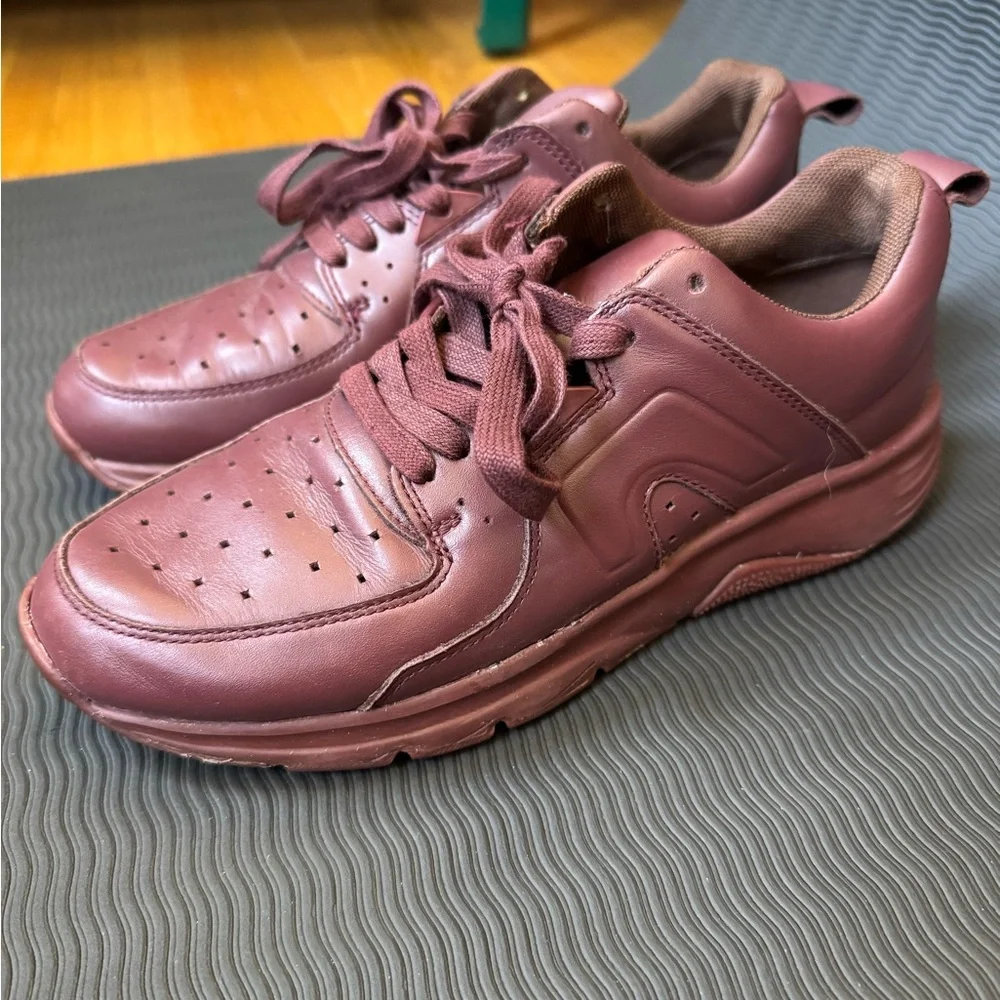 Camper Drift Monochrome Maroon Sneaker Size 39 - Picture 1 of 8